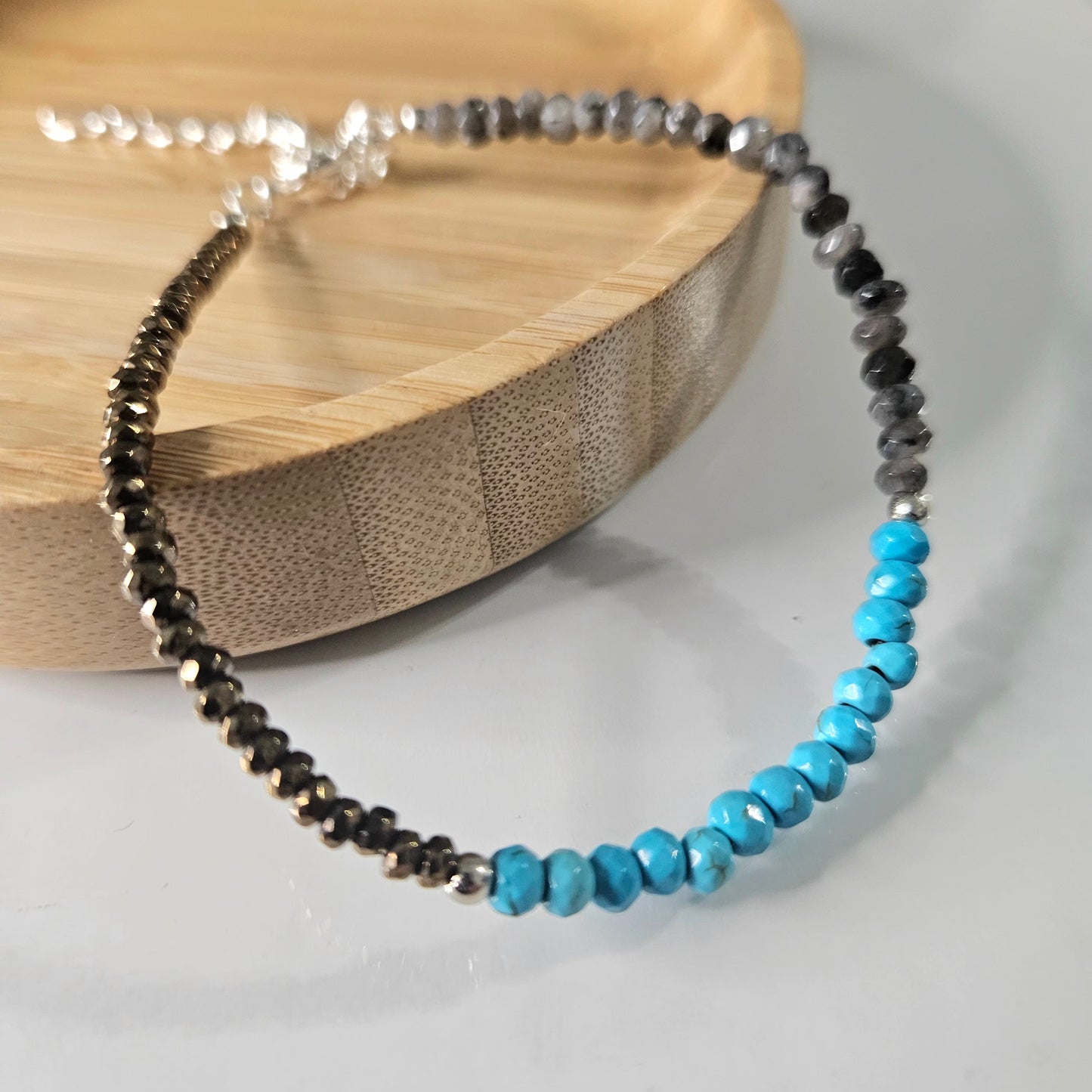 Pulsera pirita, labradorita y turquenita en Plata de Ley