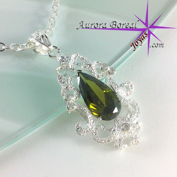 Colgante cristal olivino bañado en plata - Aurora Boreal