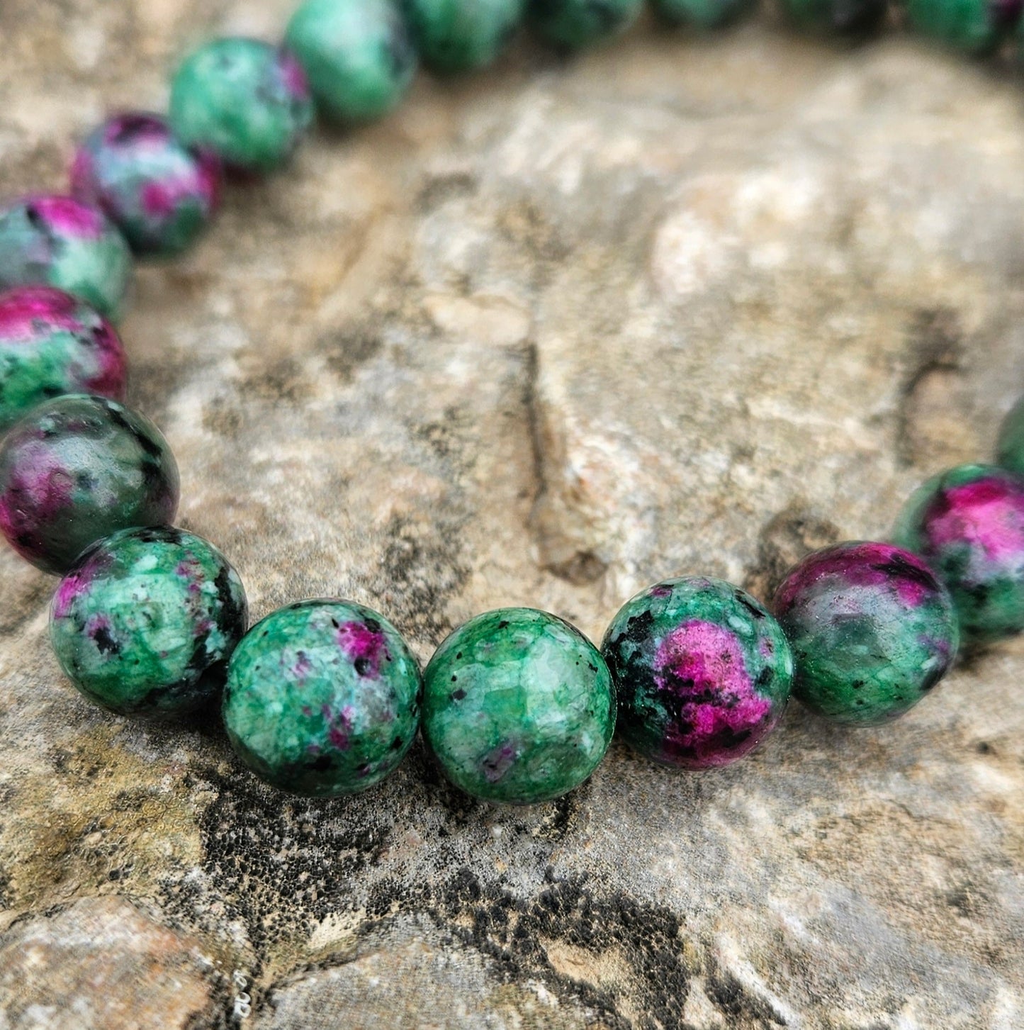 Pulsera Zoisita Rubí - Aurora Boreal