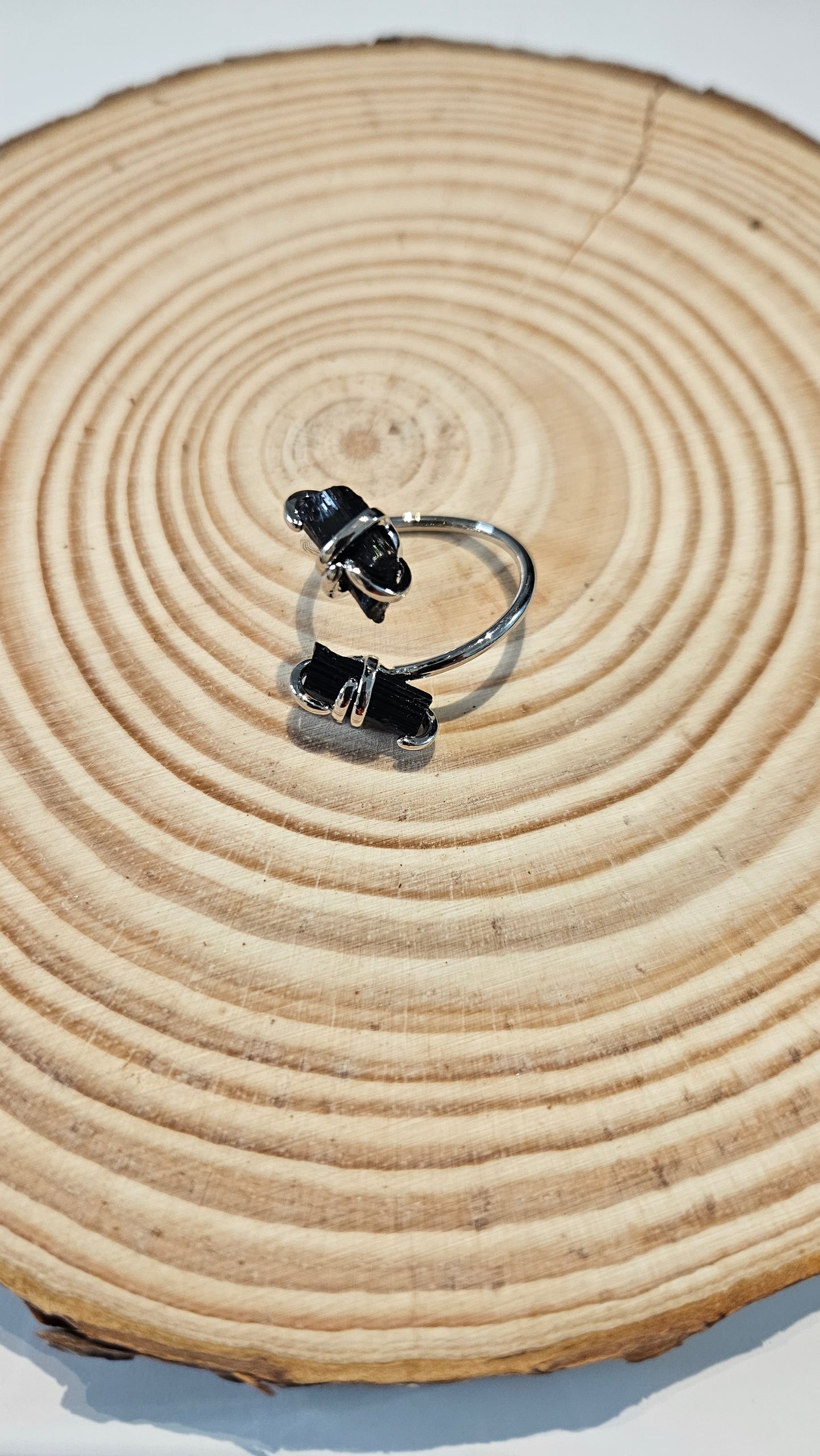 Anillo ajustable turmalina negra